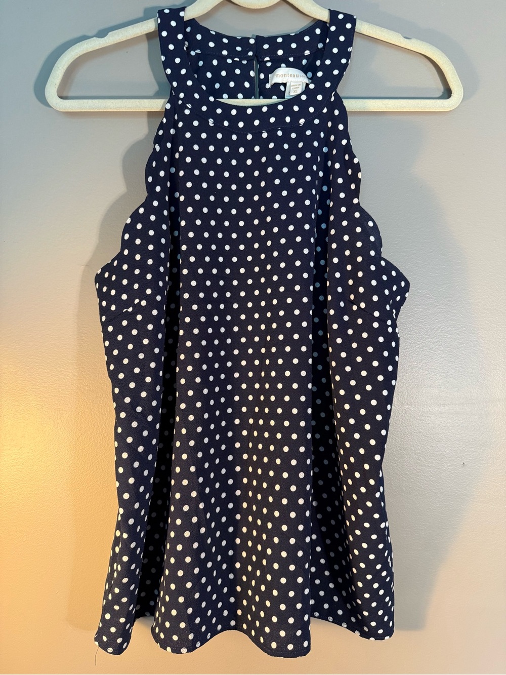Monteau Los Angeles Navy Polka Dot Sleeveless Top - White Dots